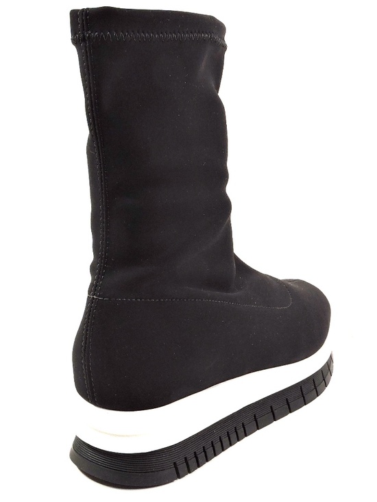 LA CANADIENNE WOMEN'S BLACK FABRIC COMFORT BOOTIE - Picture 5 of 7